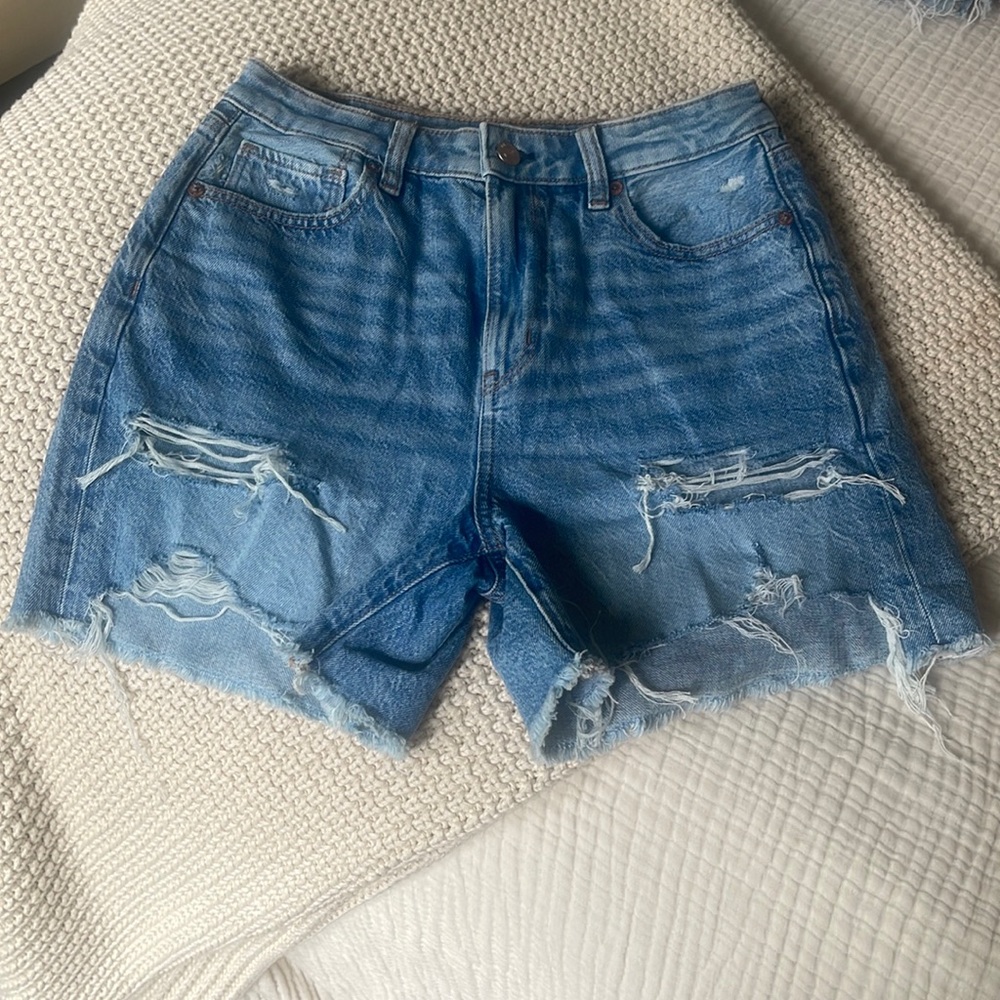 American Eagle Boyfriend Jean Shorts